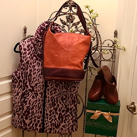 MARINO ORLANDI ITALIAN LEATHER HOBO BAG - Picture 1 of 7